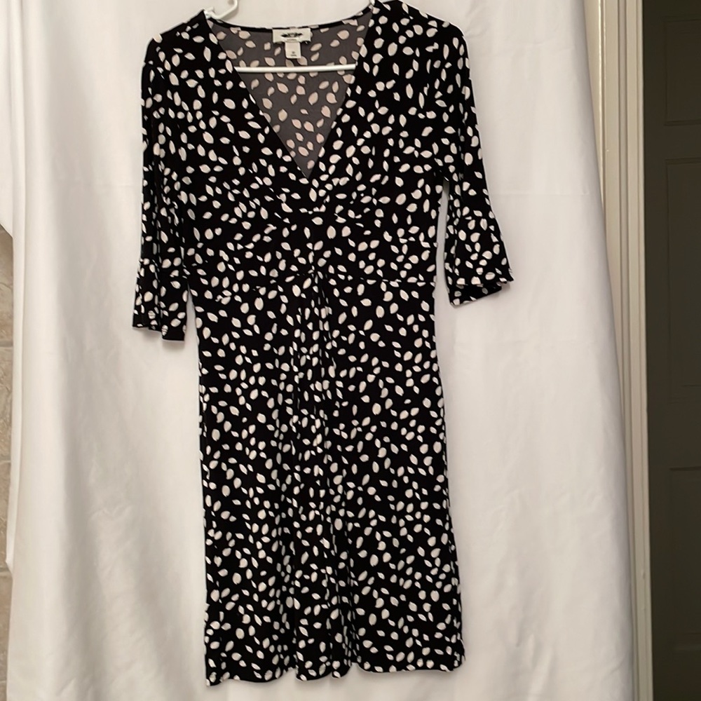 Dress. Worn once. Excellent conditions.